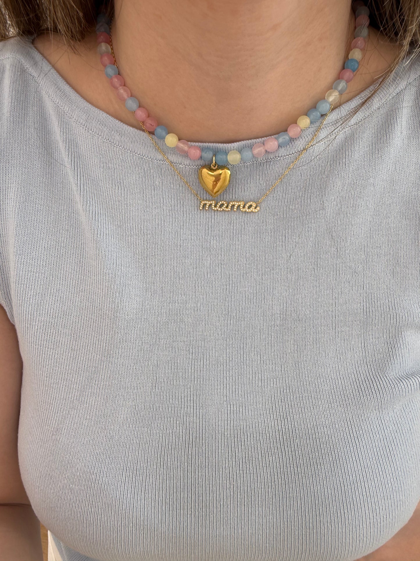 Collana perle pastello con cuore da incidere