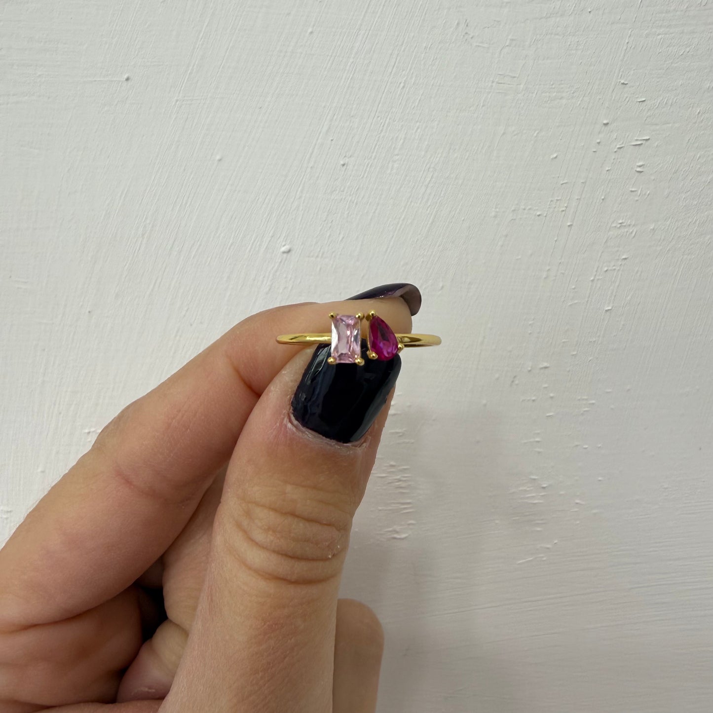 Anello pietre rosa