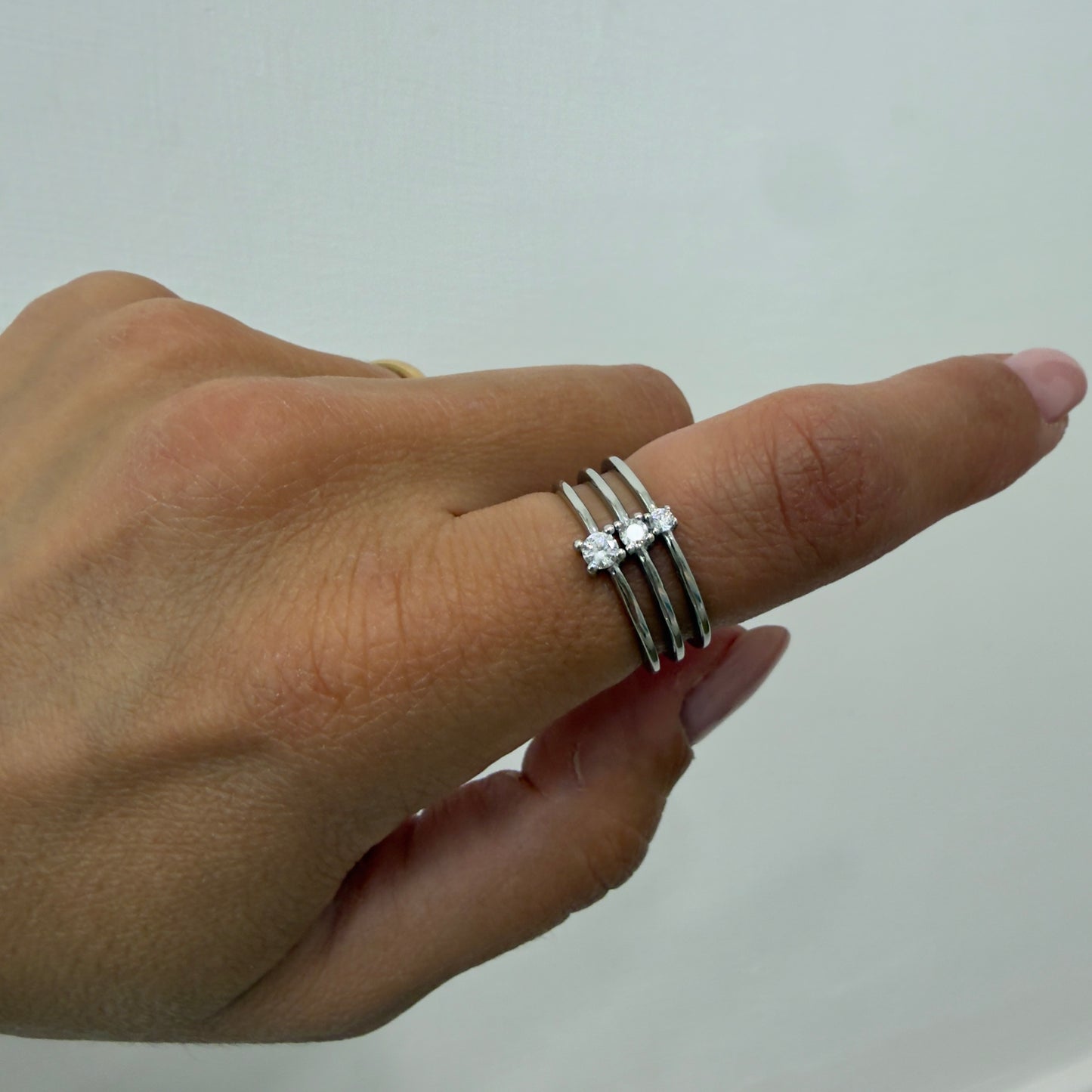 Anello tre punti luce