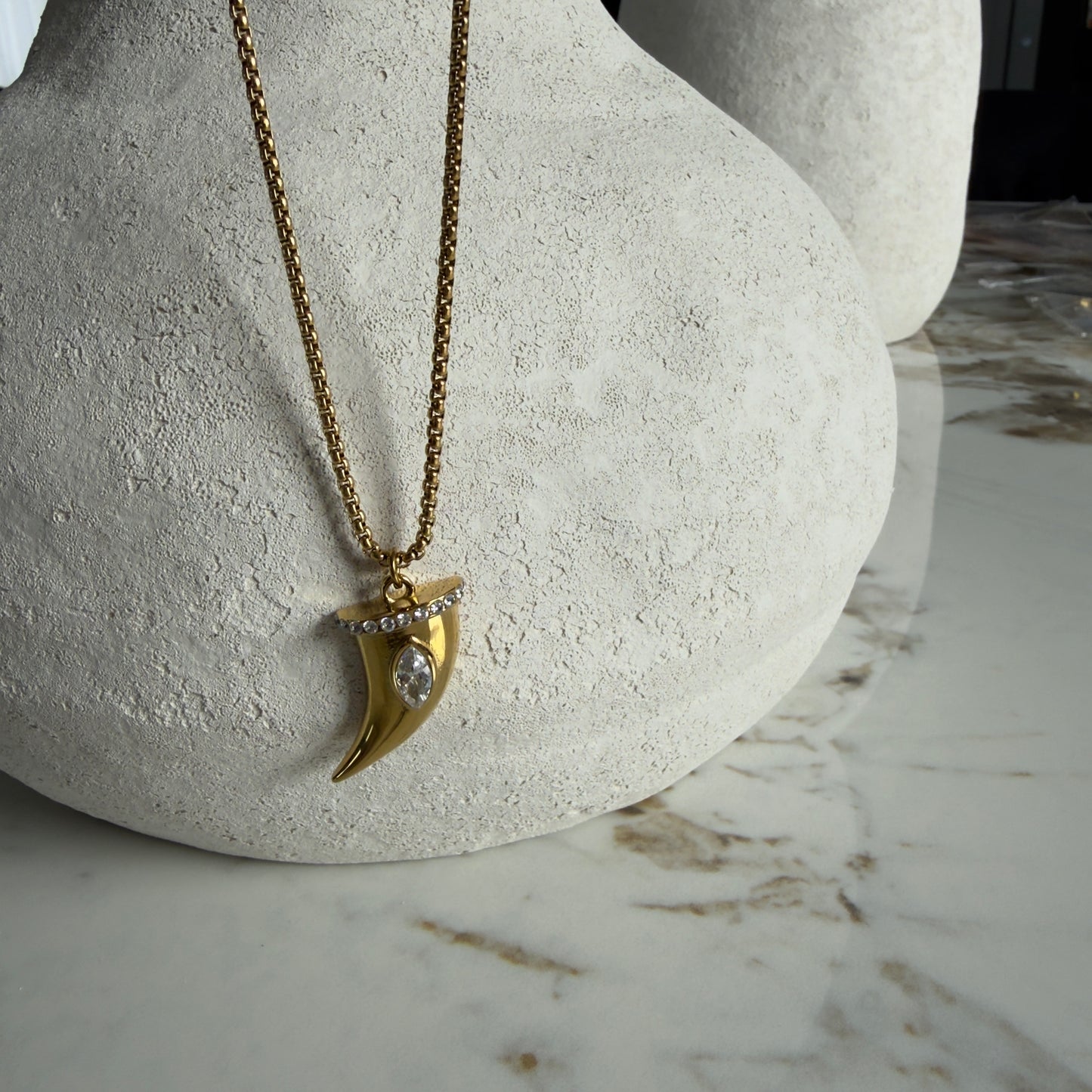 Collana corno diamante