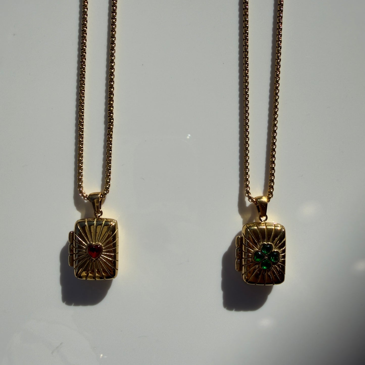 Collana libro