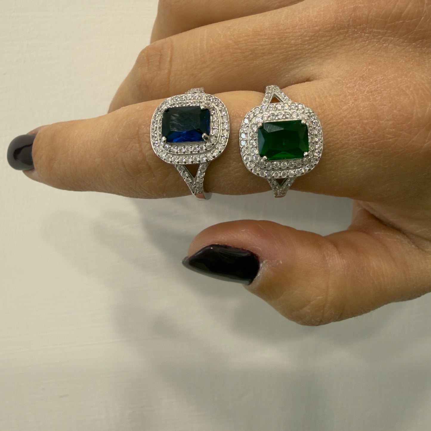 Anello zircone