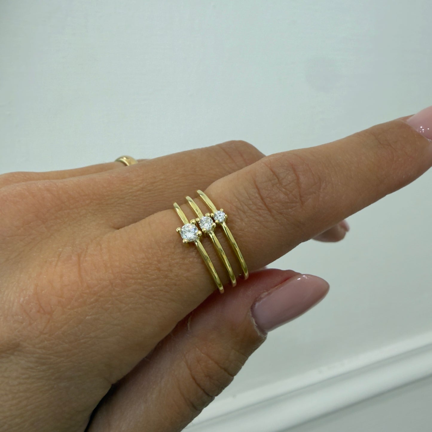 Anello tre punti luce