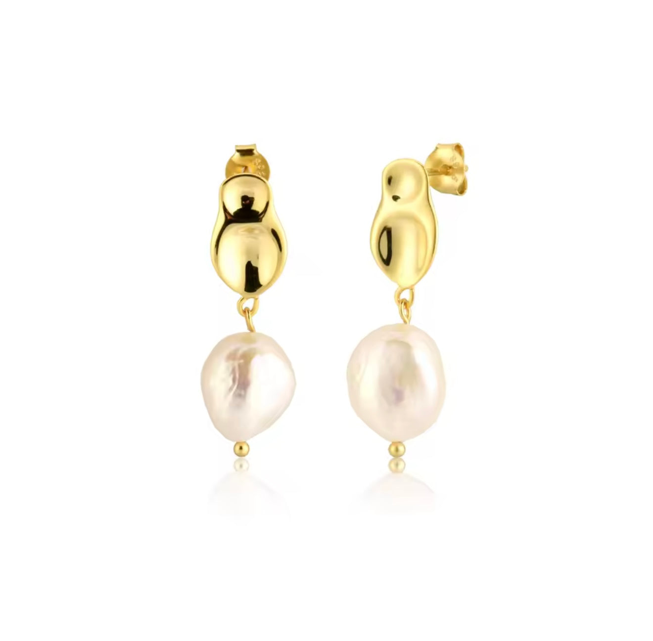 ORECCHINI CON PERLE PENDENTI